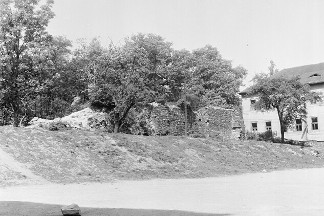 6. Městské hradby